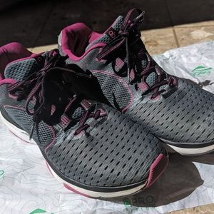 Abeo Aerosystem 2.0 Solace Dark Grey Berry Vibram Athletic Sneakers